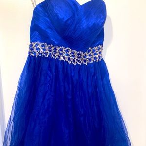 Short Royal blue party dress